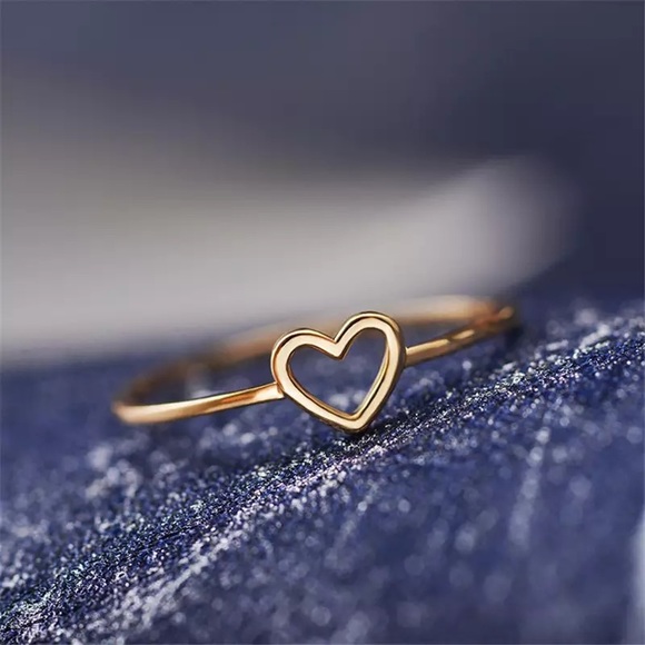NEW! gold heart ring 🤍 - Picture 6 of 7